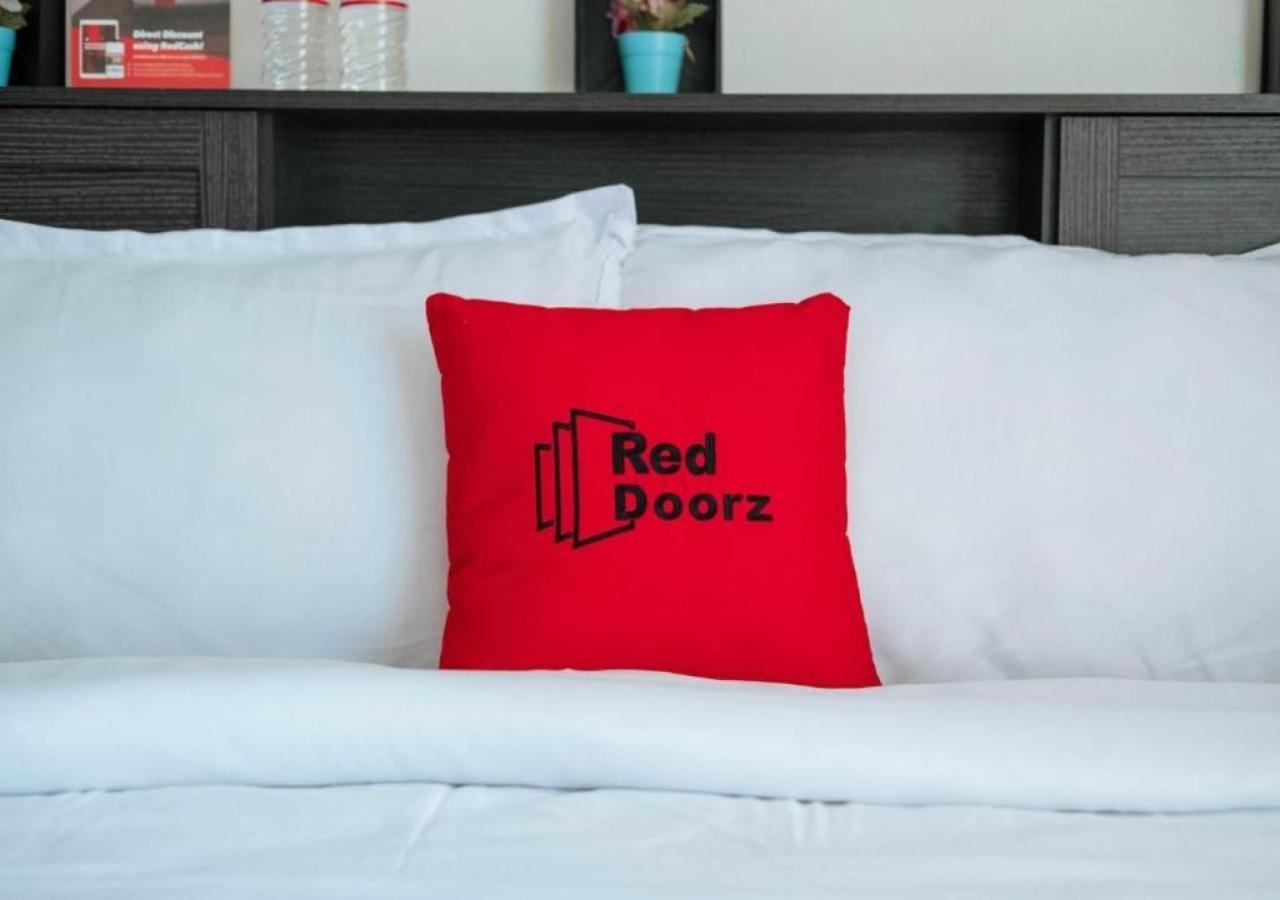 Reddoorz @ Pag Asa Rawis Legaspi Hotell Legazpi Eksteriør bilde